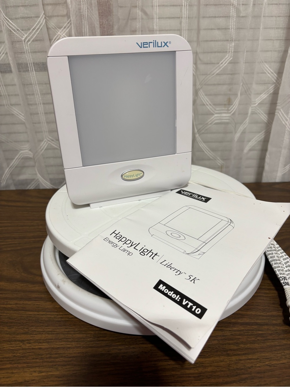 HappyLight VT10 White SAD Therapy Light 5000 LUX of SUV-free white light